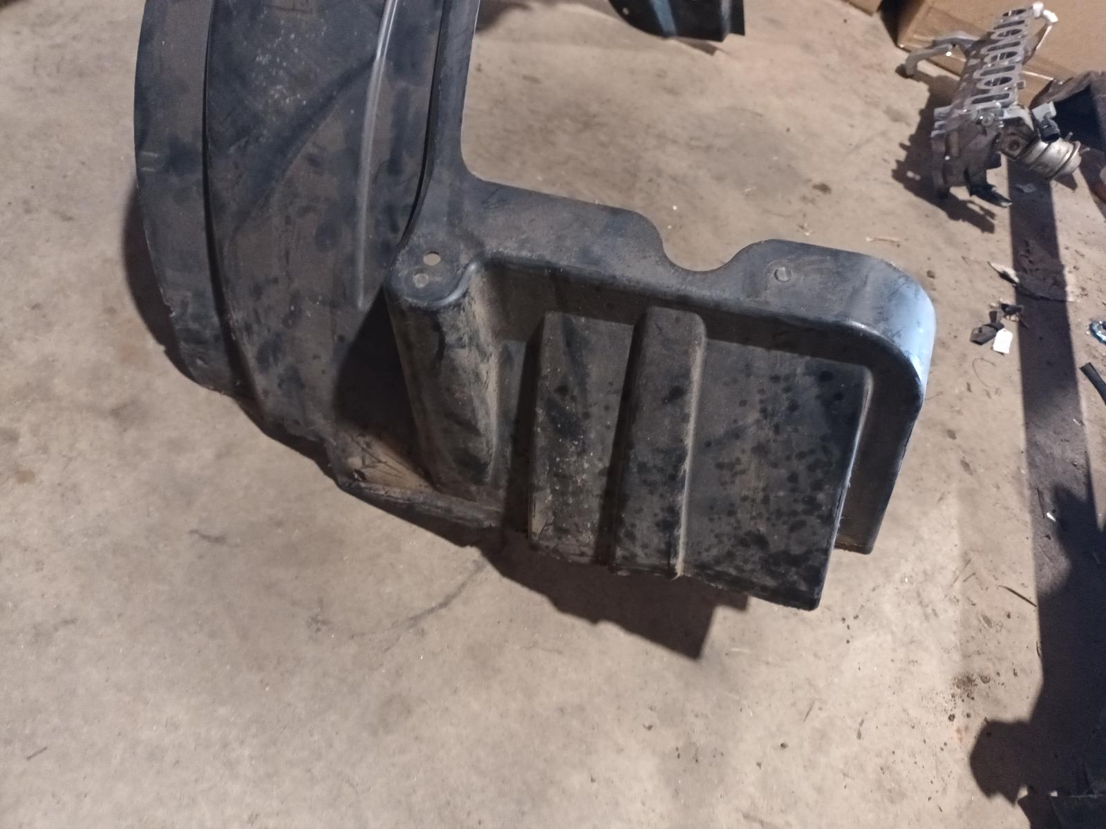 2012 Holden Colorado Right Guard Liner View Auto part Right Guard Liner Holden Colorado 2012