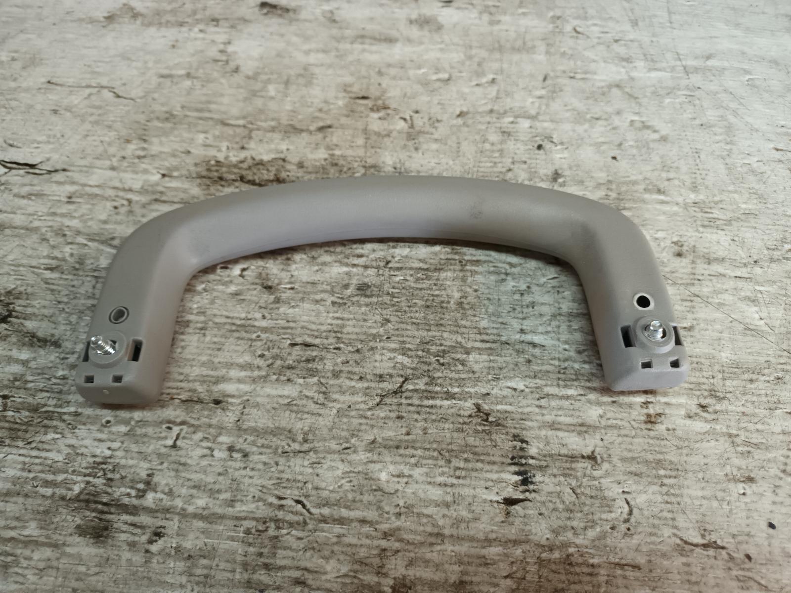 2008 Nissan Navara Grab Handle View Auto part Grab Handle Nissan Navara 2008