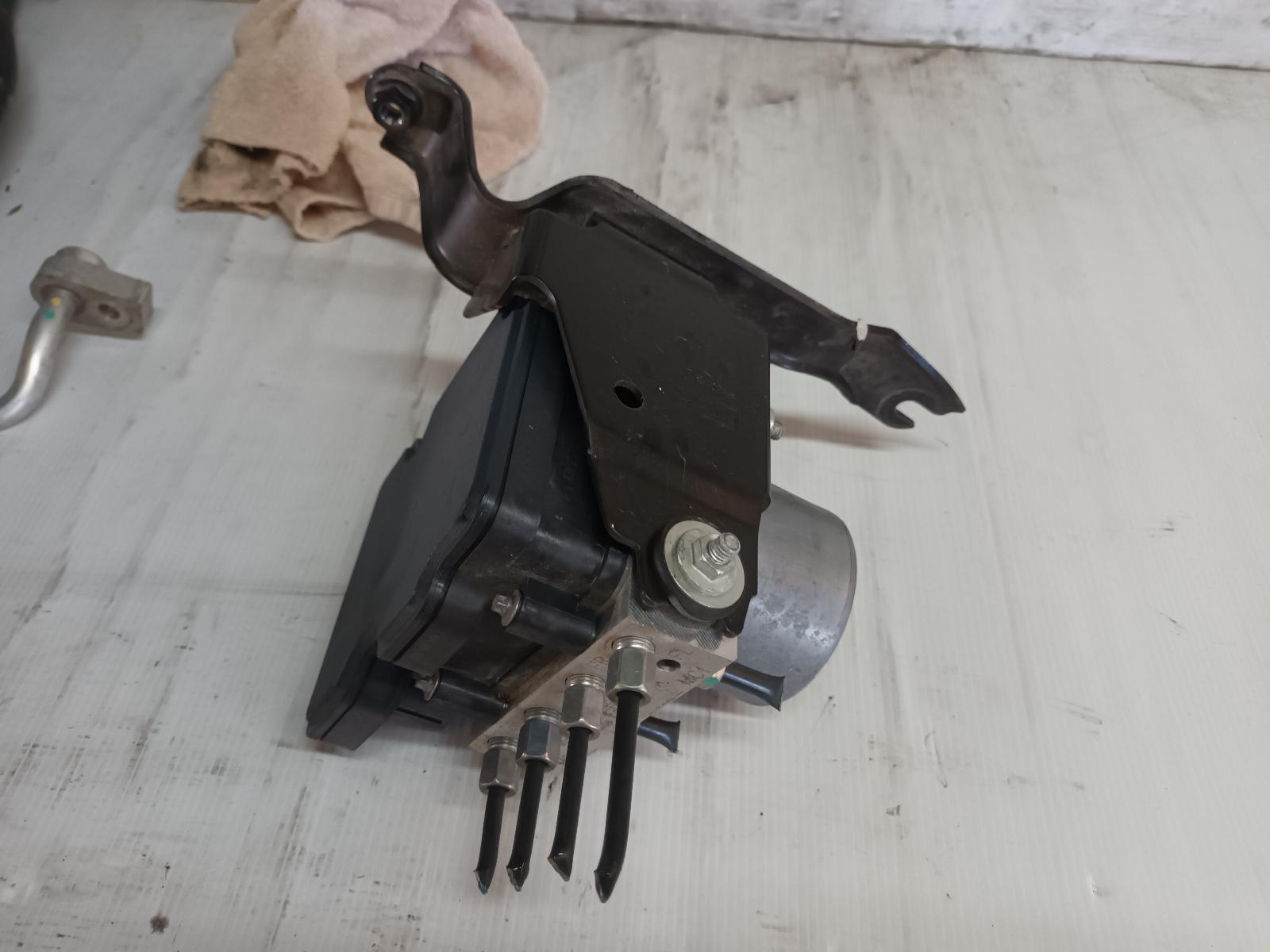 View Auto part Abs Pump/Modulator Mazda Bt50 2020