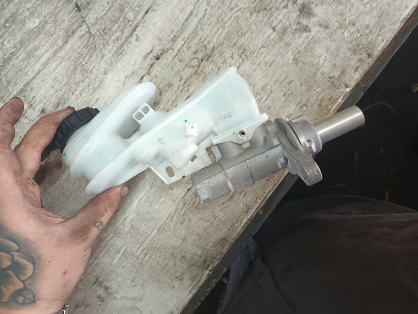 View Auto part Master Cylinder Mazda Bt50 2020