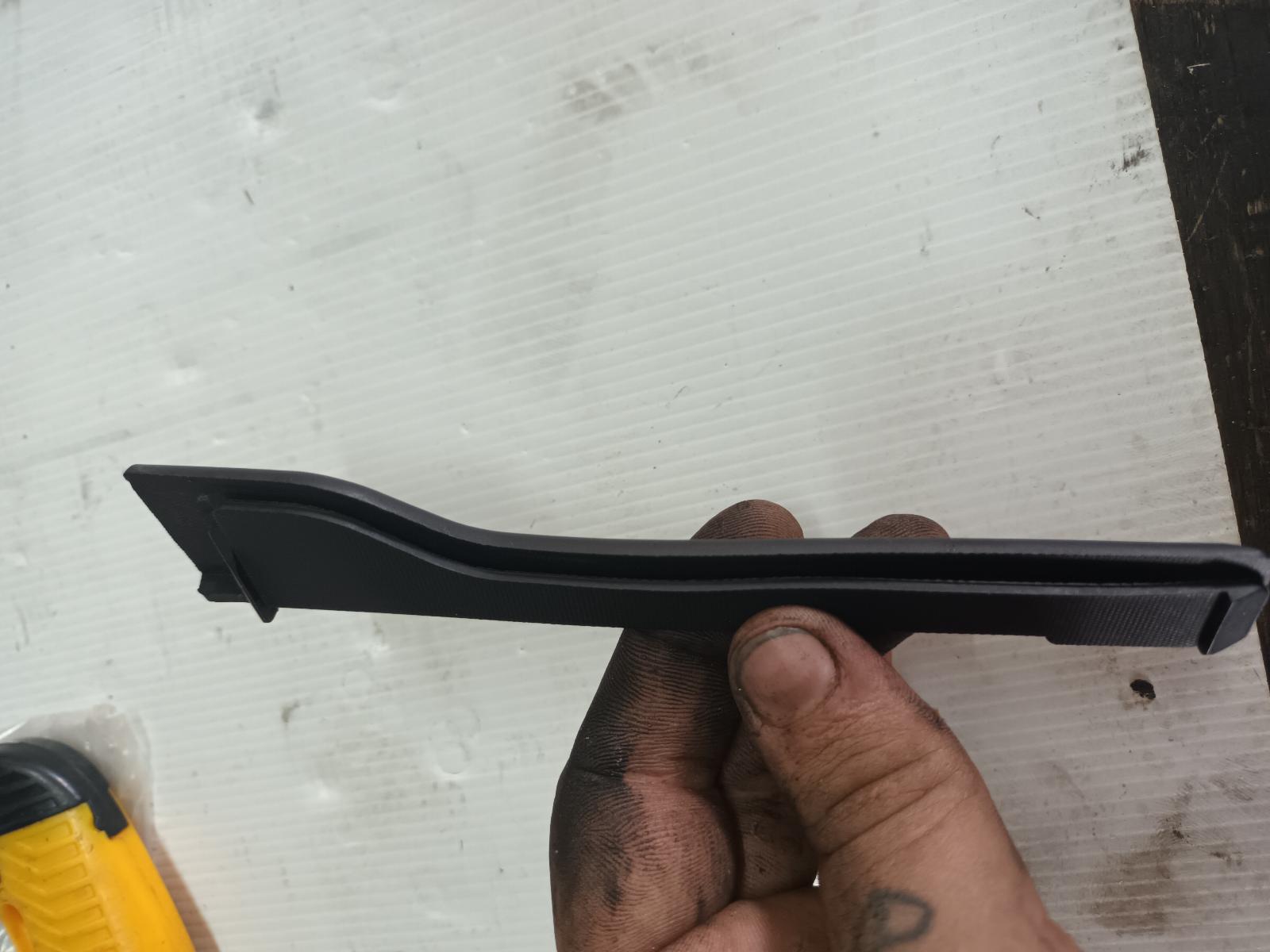 View Auto part Left Front 1/4 Door Glass Toyota Landcruiser 2005