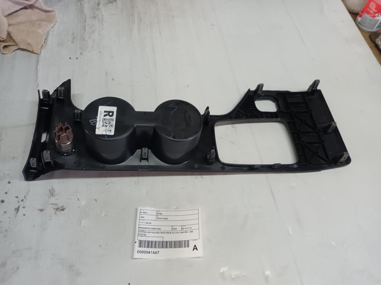 View Auto part Trim Panel Mazda Bt50 2020