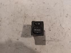 View Auto part Misc Switch/Relay Toyota Hilux 2009
