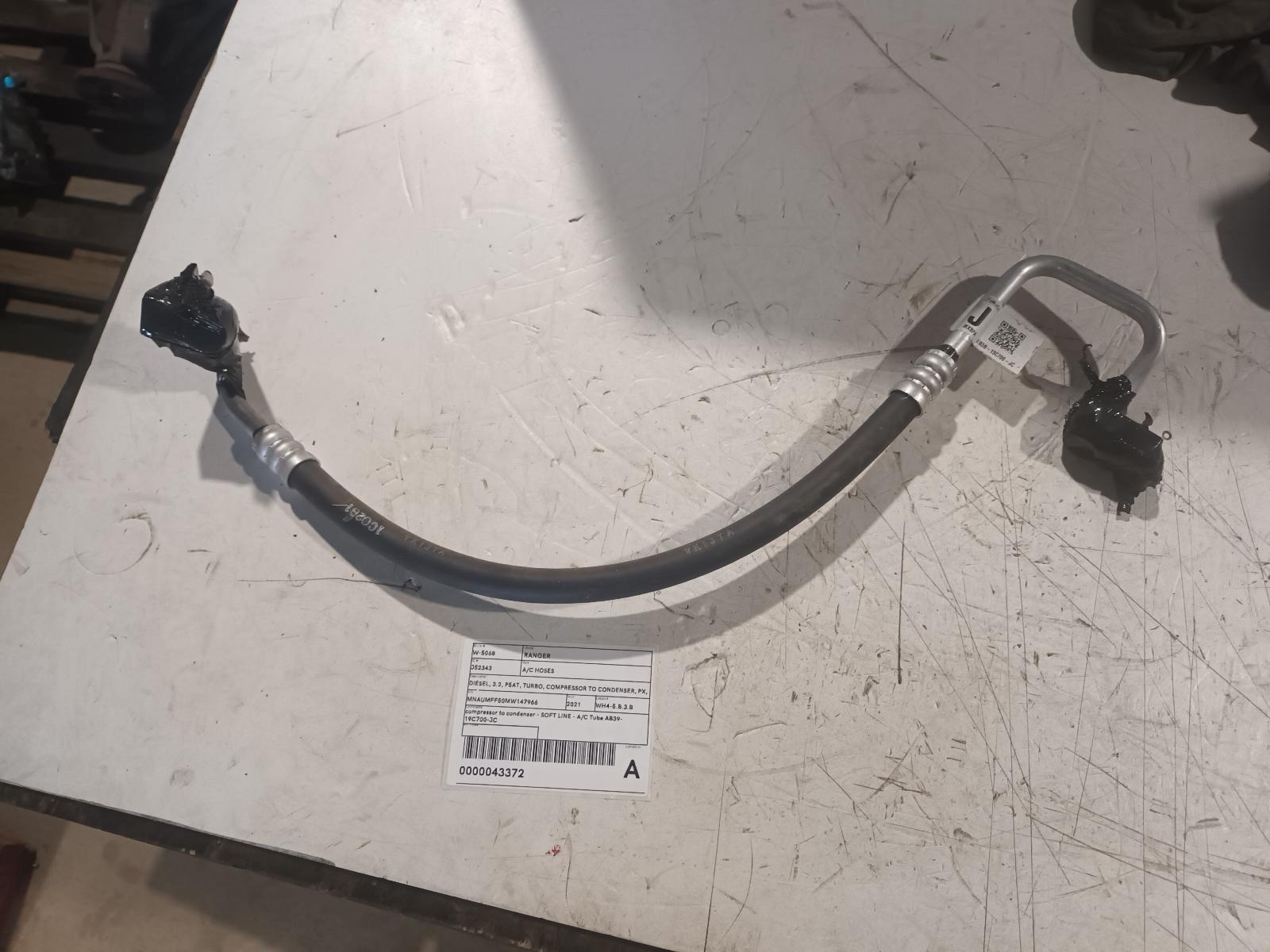 View Auto part A/C Hoses Ford Ranger 2021