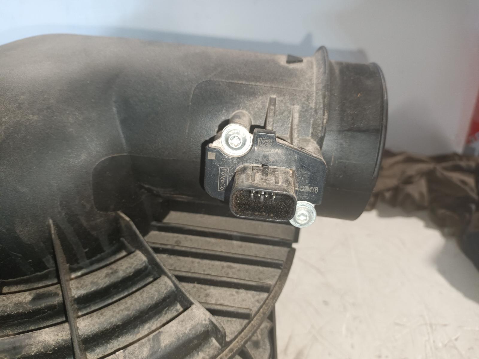 View Auto part Air Cleaner/Box Ford Ranger 2021