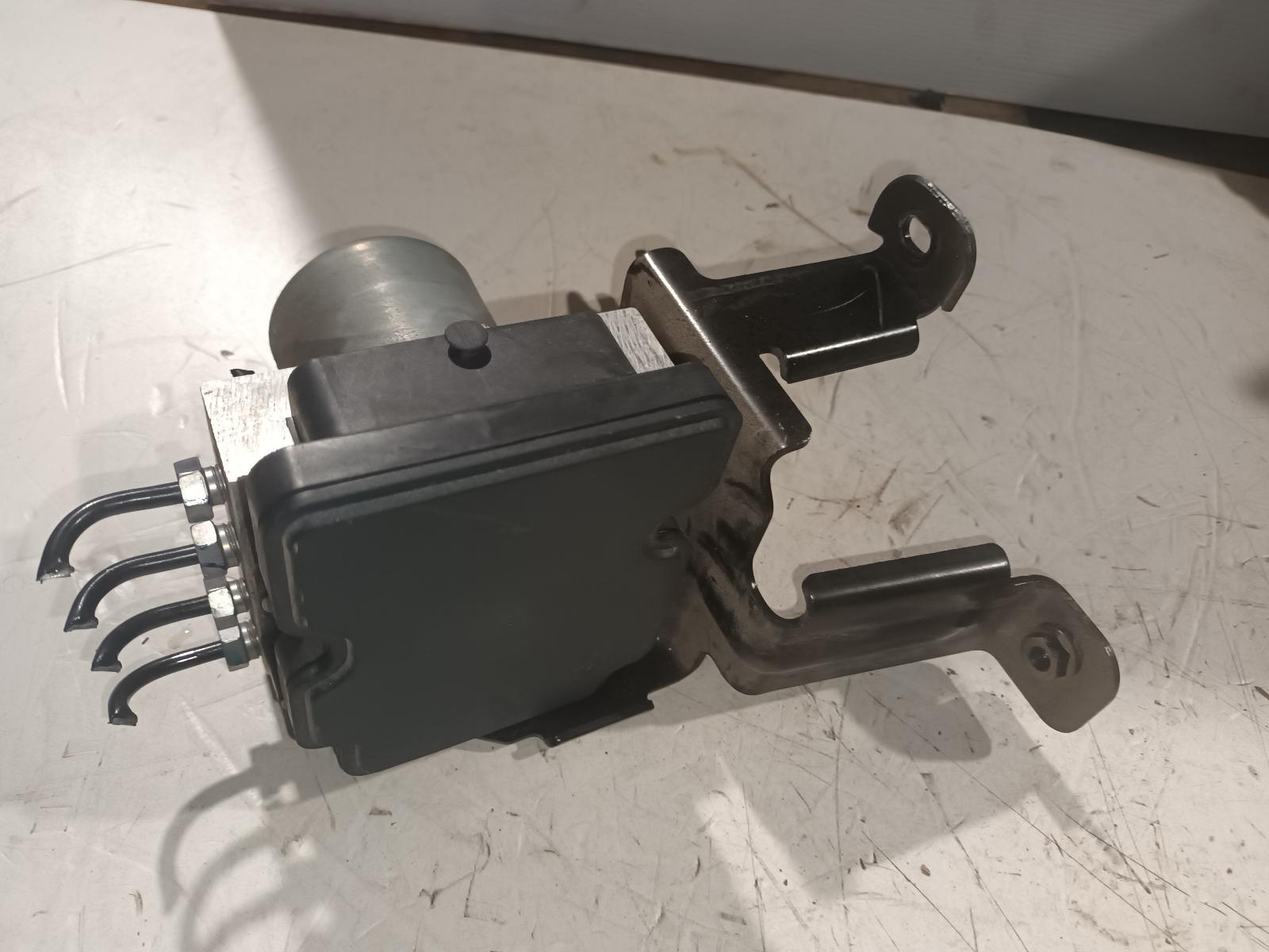 View Auto part Abs Pump/Modulator Ford Ranger 2021