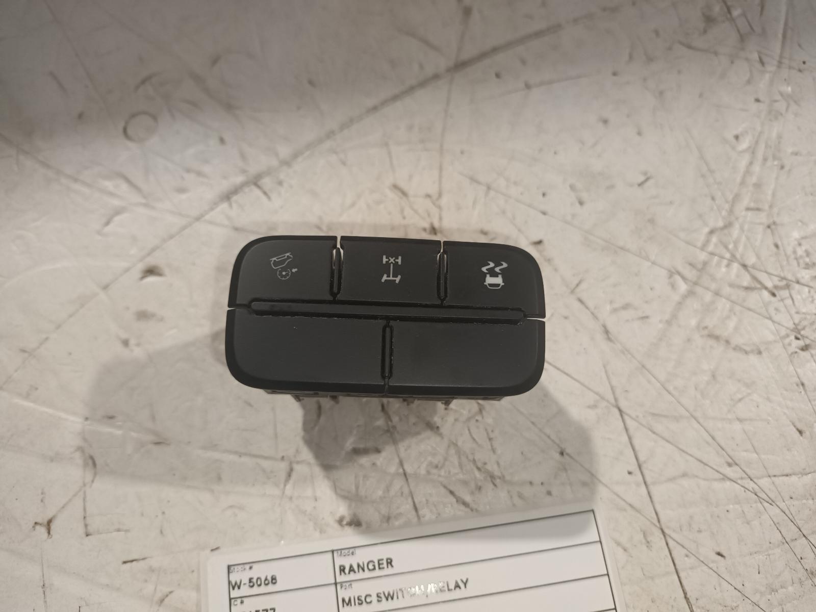 View Auto part Misc Switch/Relay Ford Ranger 2021