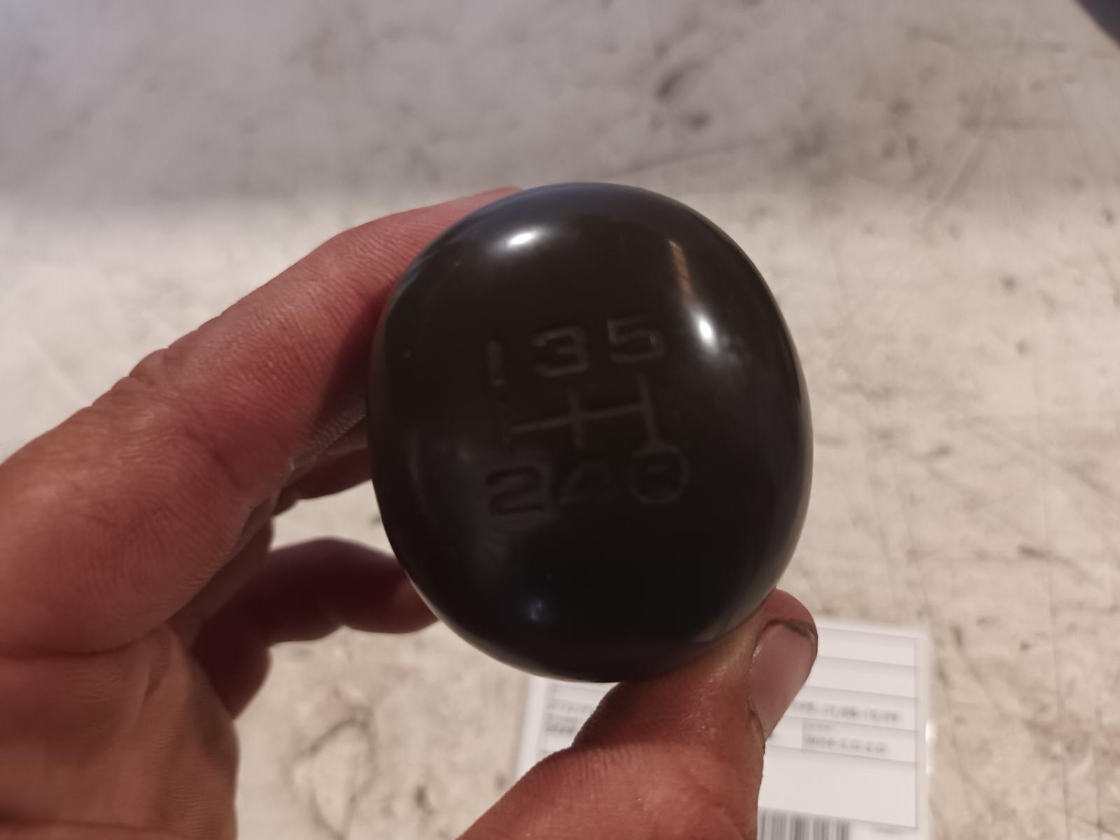 1994 Toyota Landcruiser Gear Stick/Shifter View Auto part Gear Stick/Shifter Toyota Landcruiser 1994