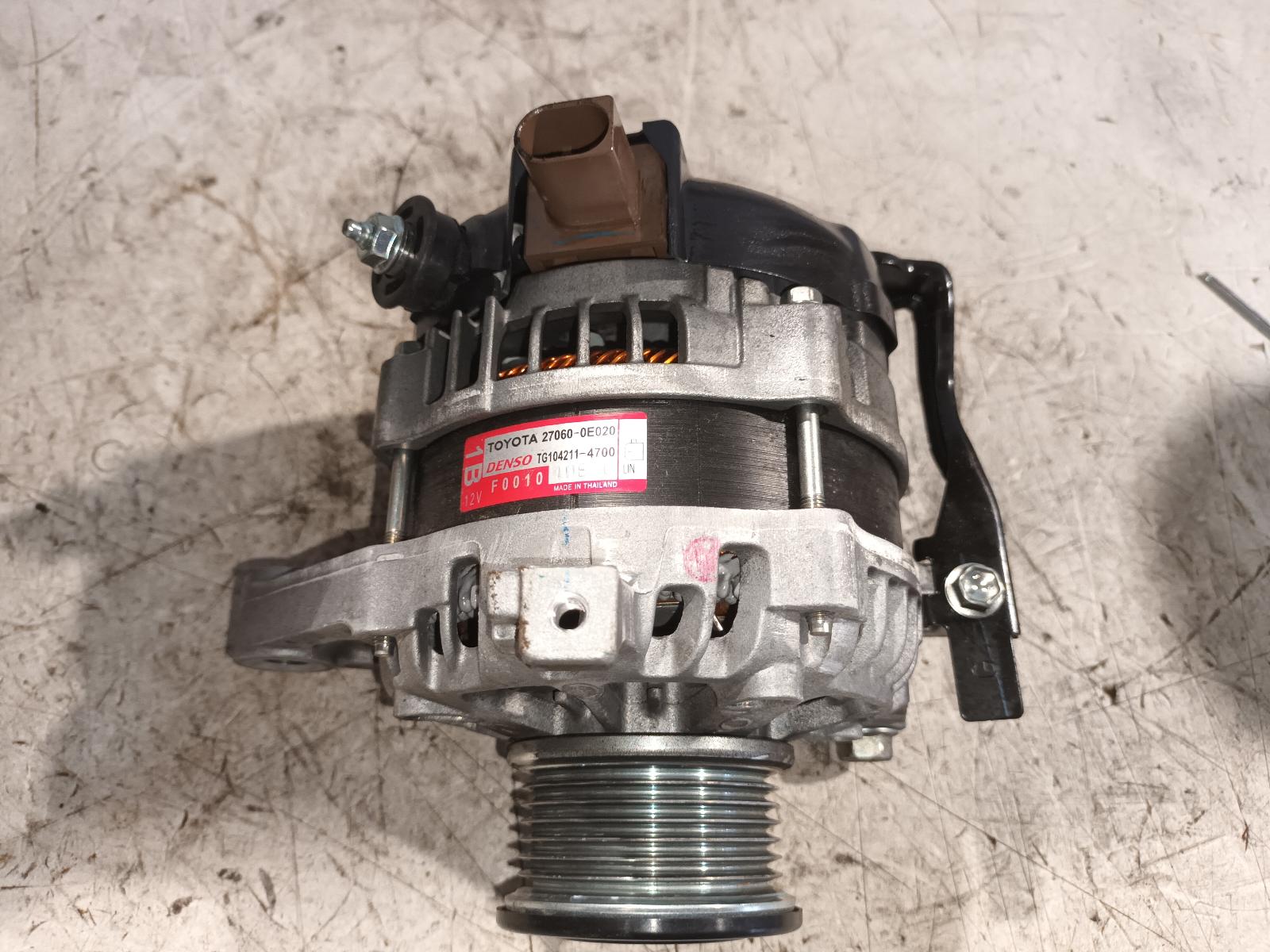 View Auto part Alternator Toyota Hilux 2021