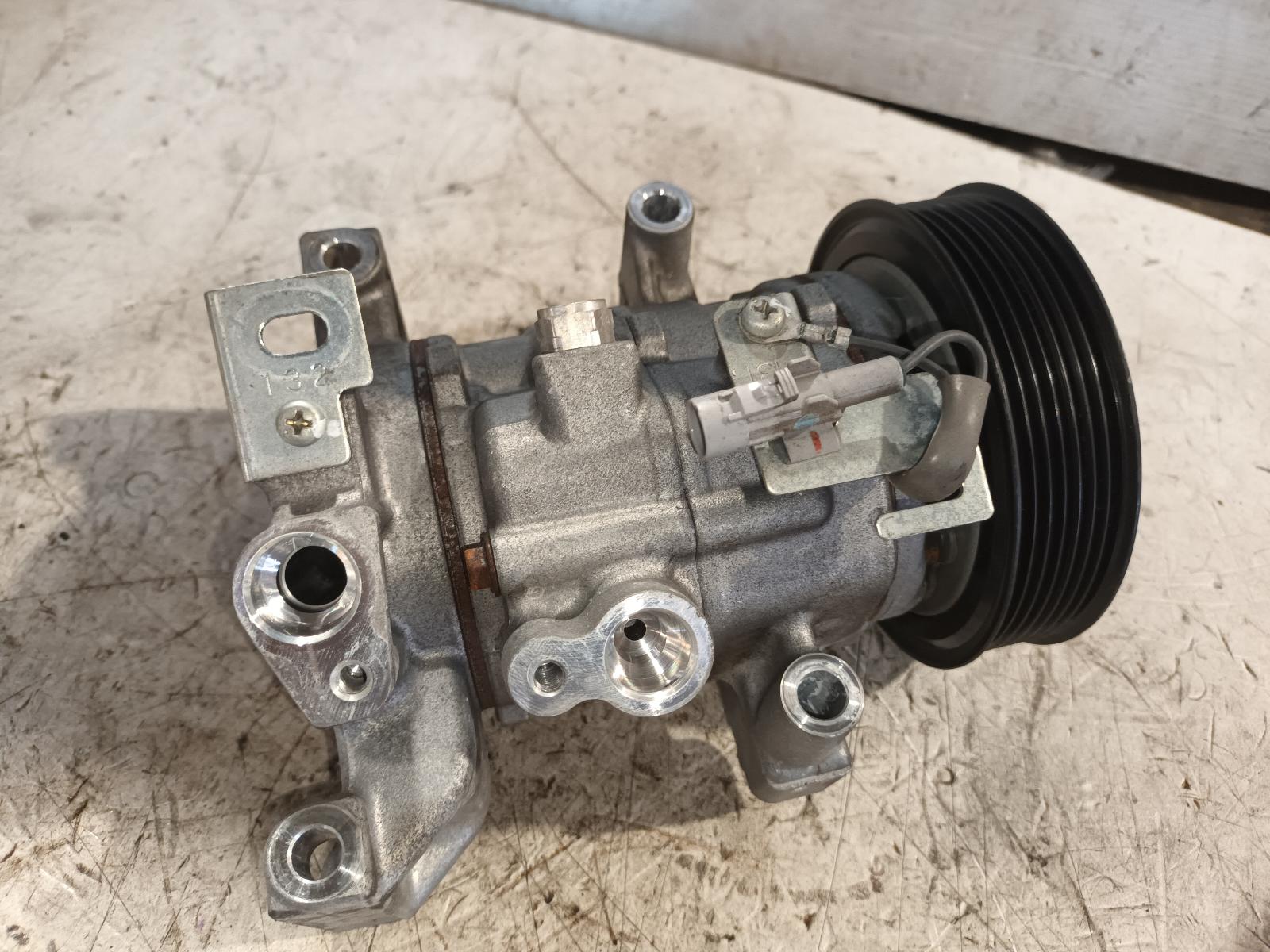 View Auto part A/C Compressor Toyota Hilux 2021