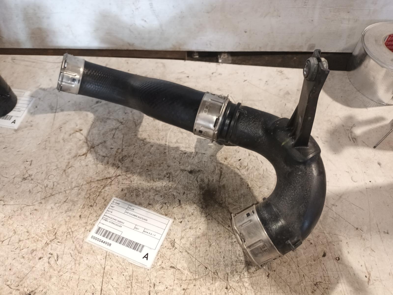 View Auto part Intercooler Toyota Hilux 2021