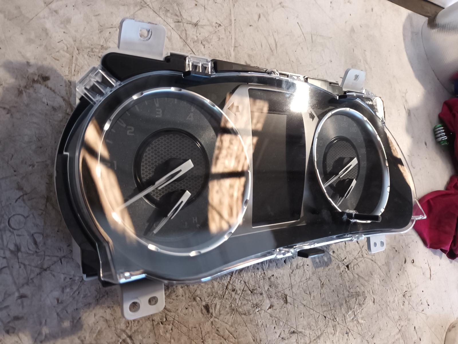 View Auto part Instrument Cluster Toyota Hilux 2021