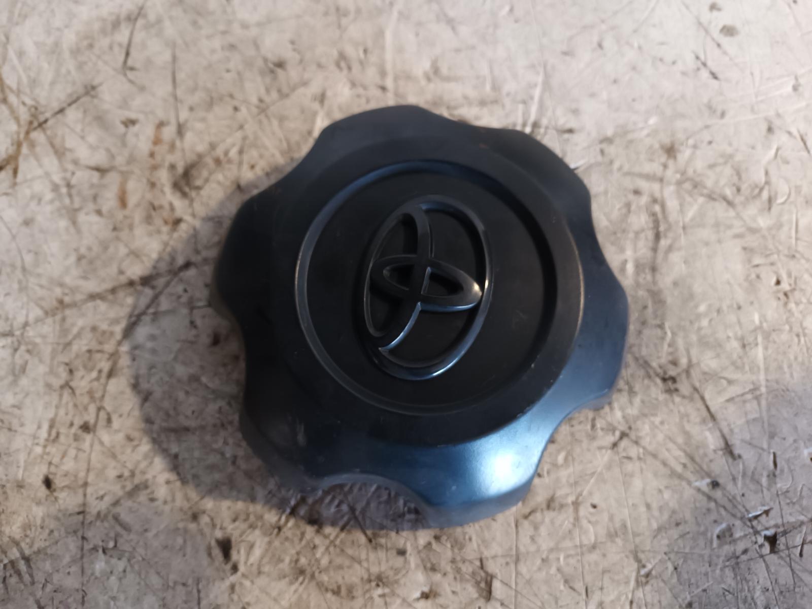 View Auto part Wheel Cover/Hub Cap Toyota Hilux 2021