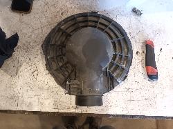 View Auto part Air Cleaner/Box Ford Ranger 2021