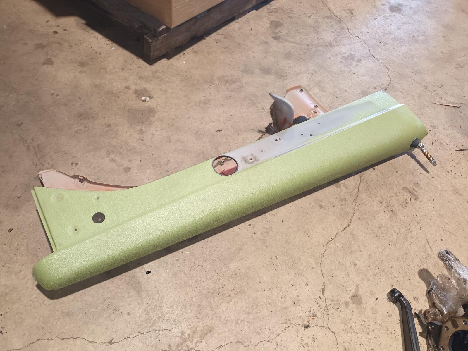 1996 Toyota Landcruiser Right Guard View Auto part Right Guard Toyota Landcruiser 1996