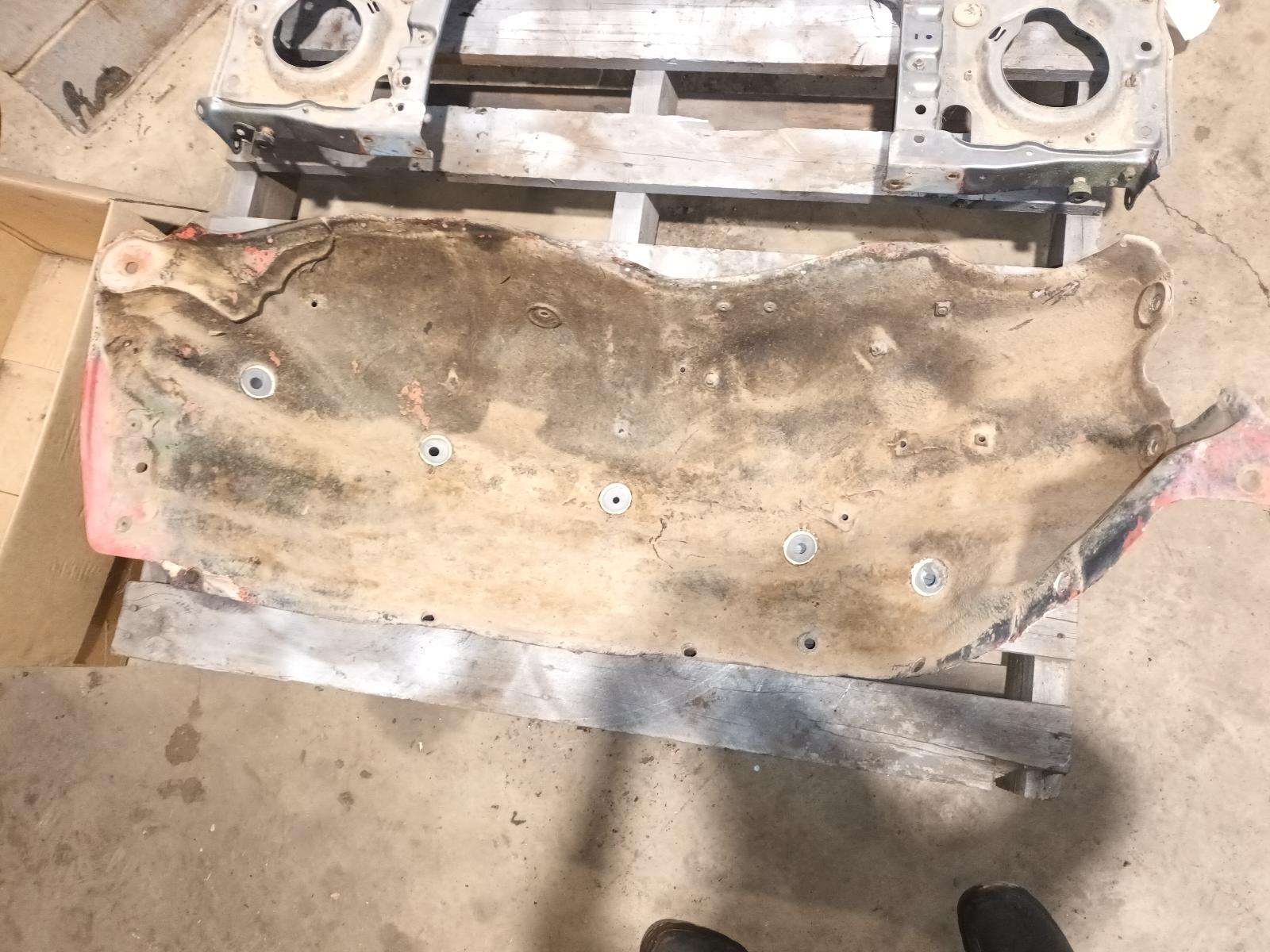 1996 Toyota Landcruiser Right Guard Liner View Auto part Right Guard Liner Toyota Landcruiser 1996