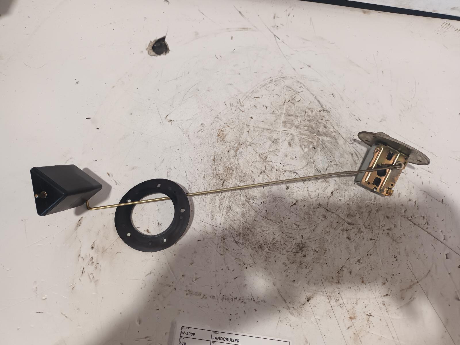1996 Toyota Landcruiser Fuel Sending Unit View Auto part Fuel Sending Unit Toyota Landcruiser 1996