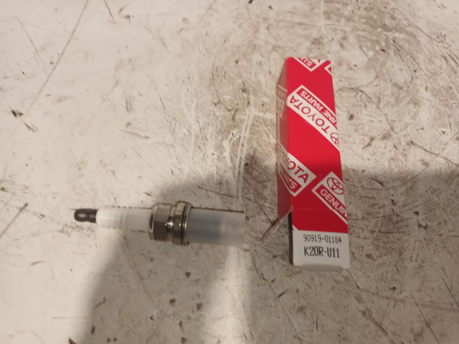 View Auto part Spark Plug Toyota Rav4 2004