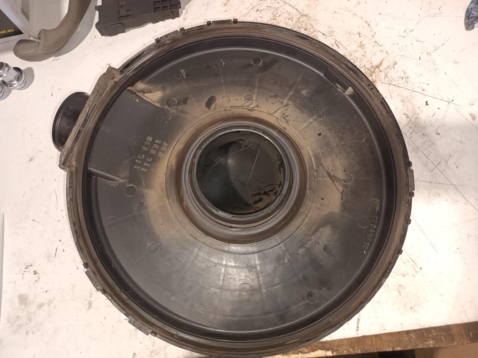2006 Toyota Landcruiser Air Cleaner/Box View Auto part Air Cleaner/Box Toyota Landcruiser 2006