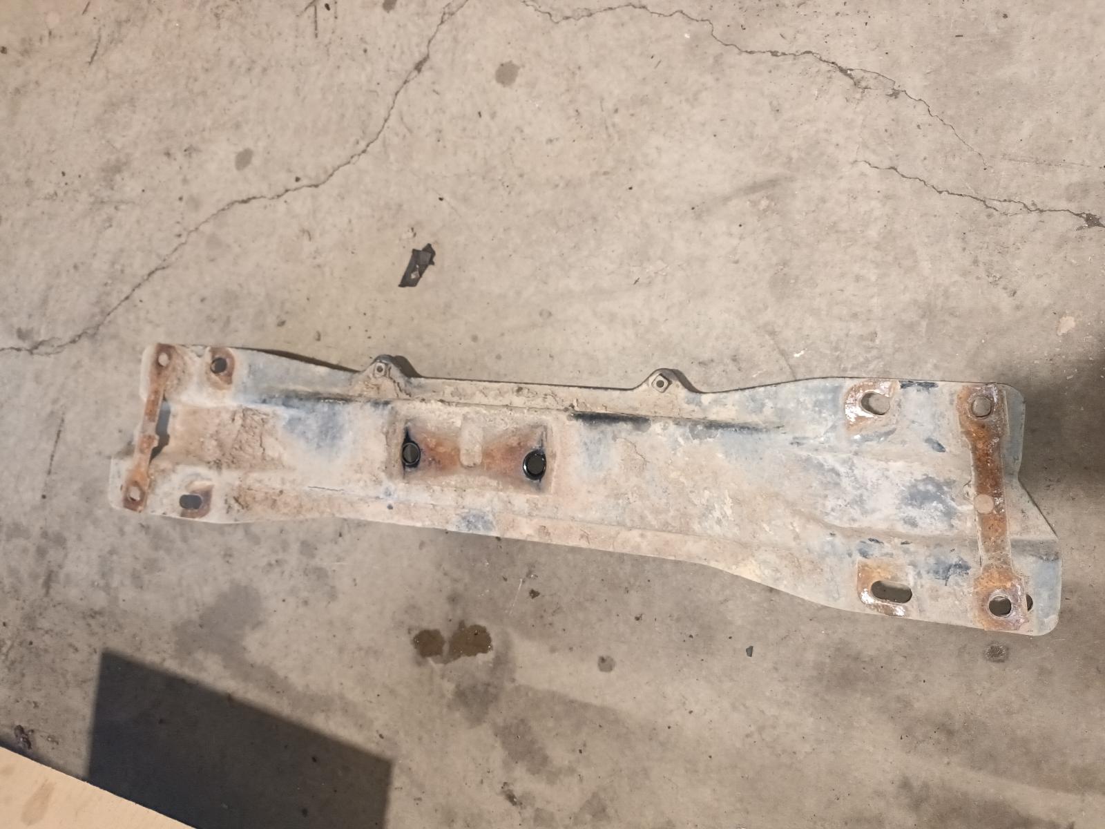 2006 Toyota Landcruiser Frt Xmember/Cradle View Auto part Frt Xmember/Cradle Toyota Landcruiser 2006