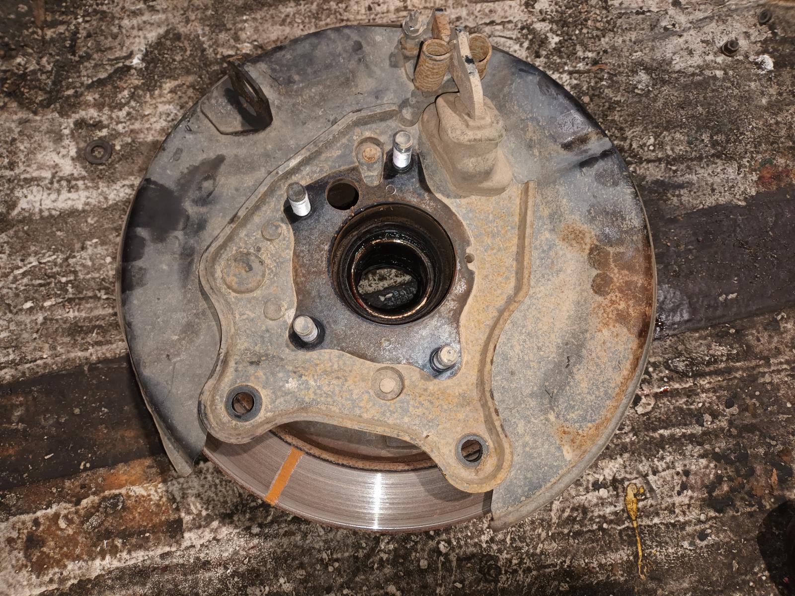 2006 Toyota Landcruiser Backing Plate View Auto part Backing Plate Toyota Landcruiser 2006