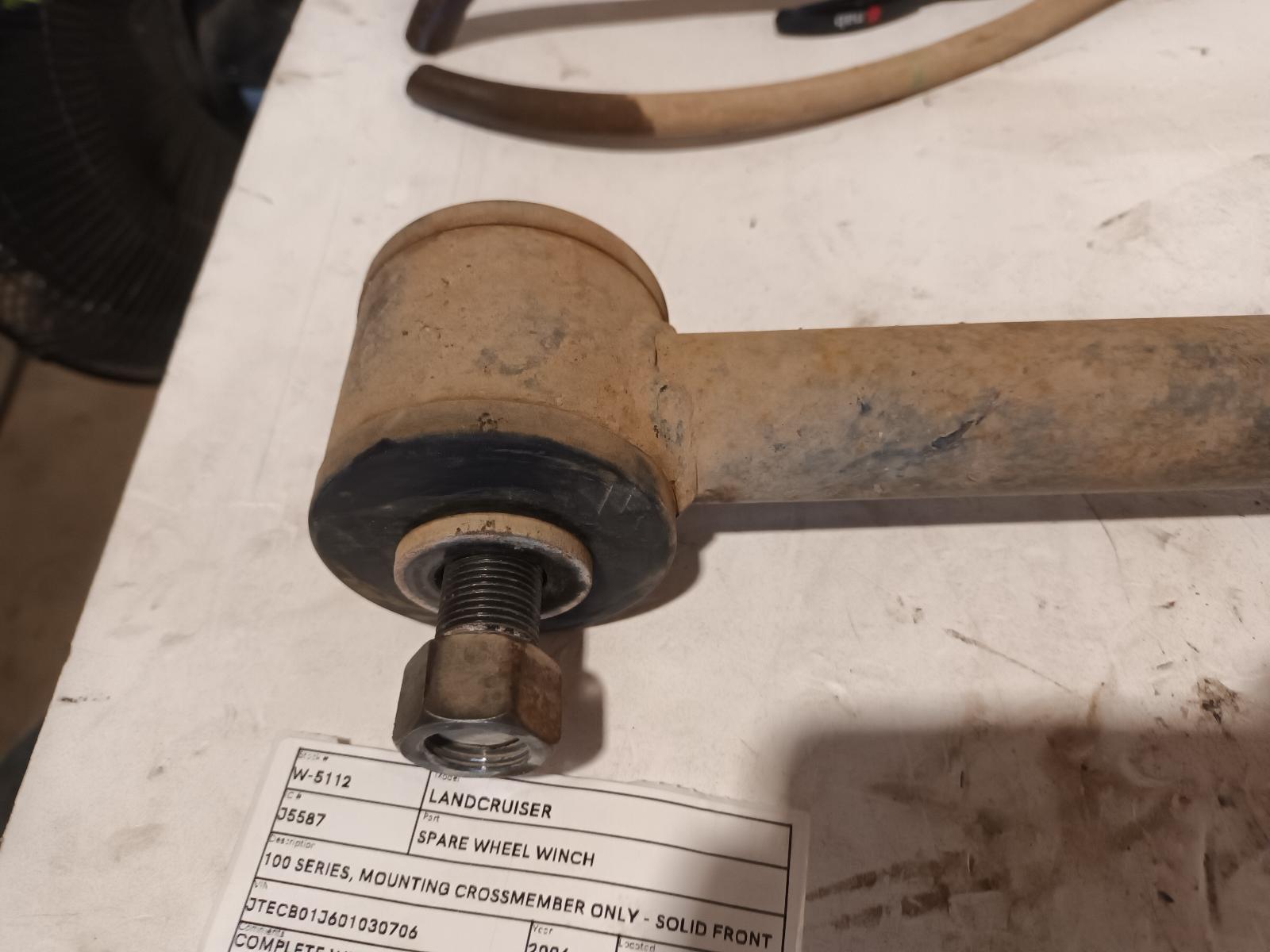2006 Toyota Landcruiser Right Rear Trailing Arm View Auto part Right Rear Trailing Arm Toyota Landcruiser 2006