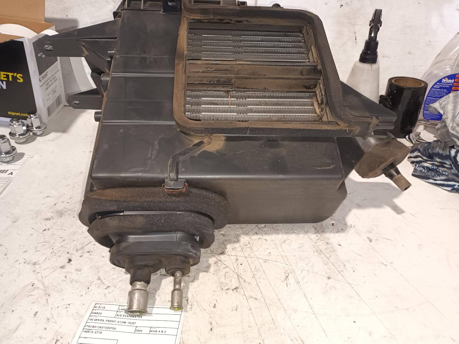 2006 Toyota Landcruiser A/C Evaporator View Auto part A/C Evaporator Toyota Landcruiser 2006