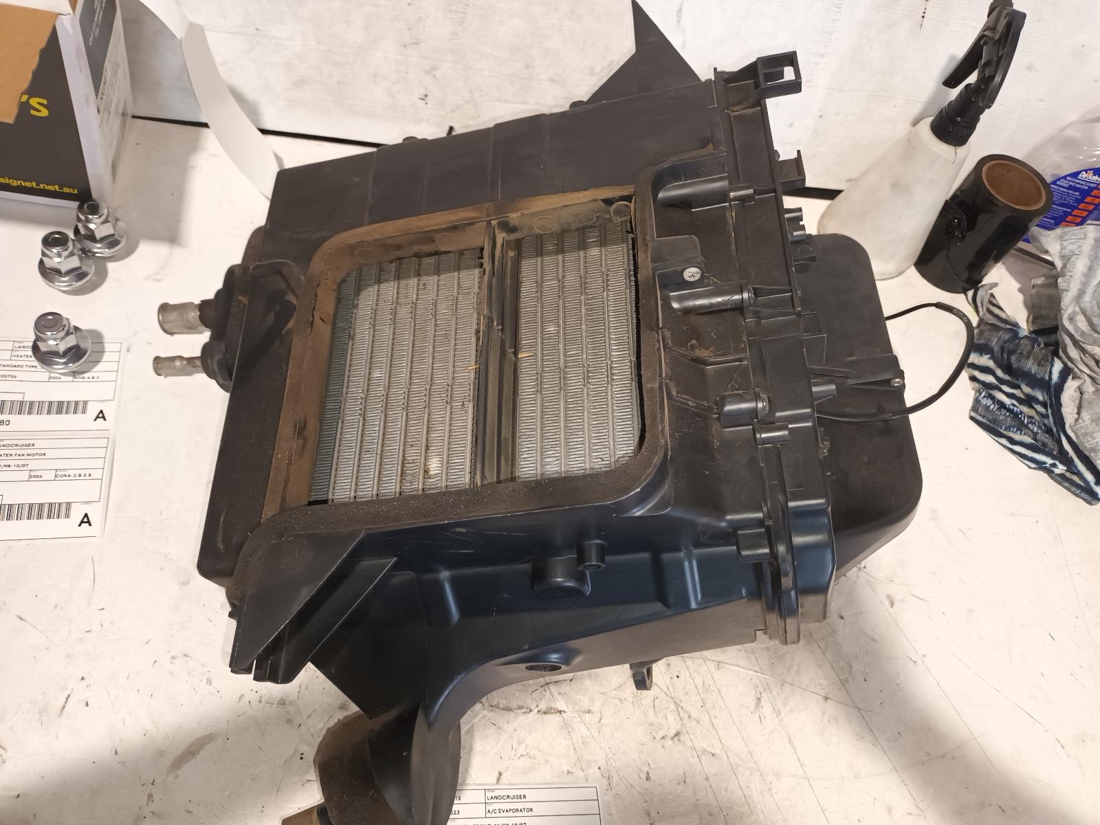 2006 Toyota Landcruiser A/C Evaporator View Auto part A/C Evaporator Toyota Landcruiser 2006