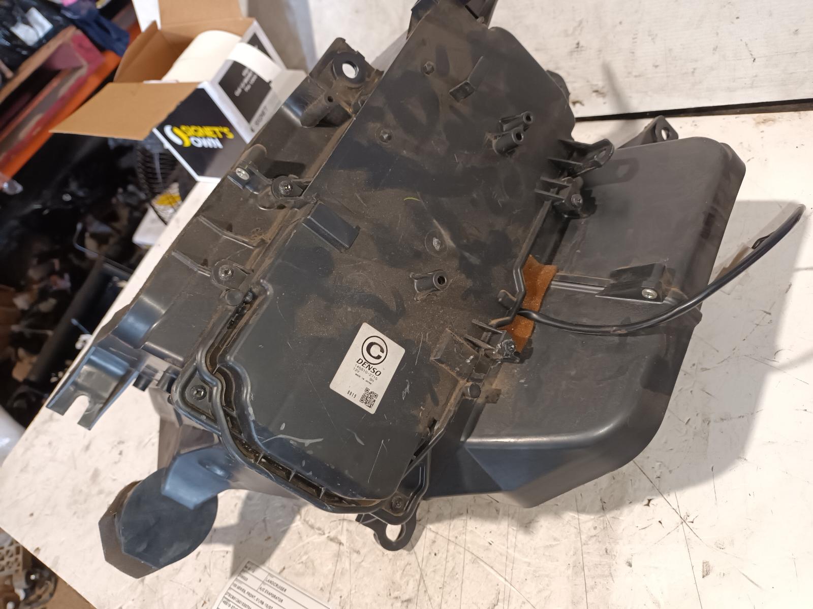 2006 Toyota Landcruiser A/C Evaporator View Auto part A/C Evaporator Toyota Landcruiser 2006