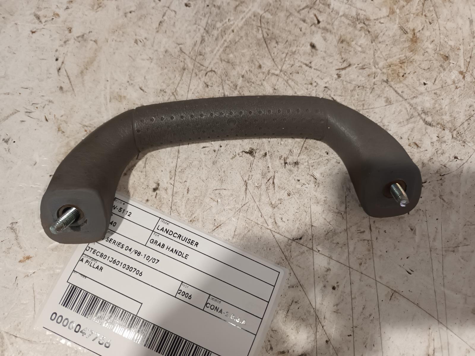 2006 Toyota Landcruiser Grab Handle View Auto part Grab Handle Toyota Landcruiser 2006