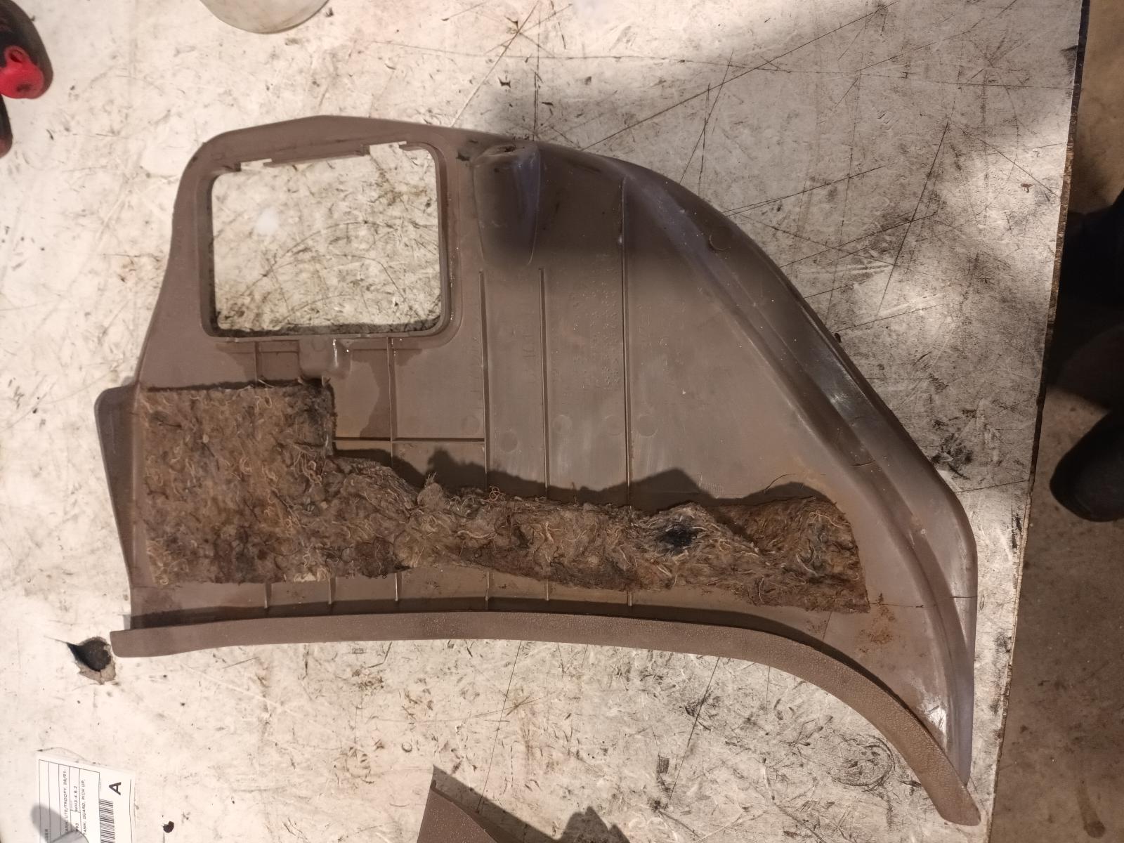 1993 Toyota Landcruiser Trim Panel View Auto part Trim Panel Toyota Landcruiser 1993