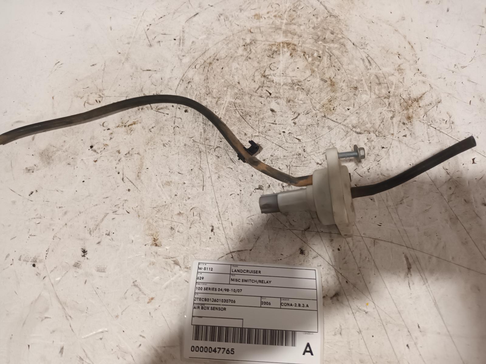 2006 Toyota Landcruiser Misc Switch/Relay View Auto part Misc Switch/Relay Toyota Landcruiser 2006