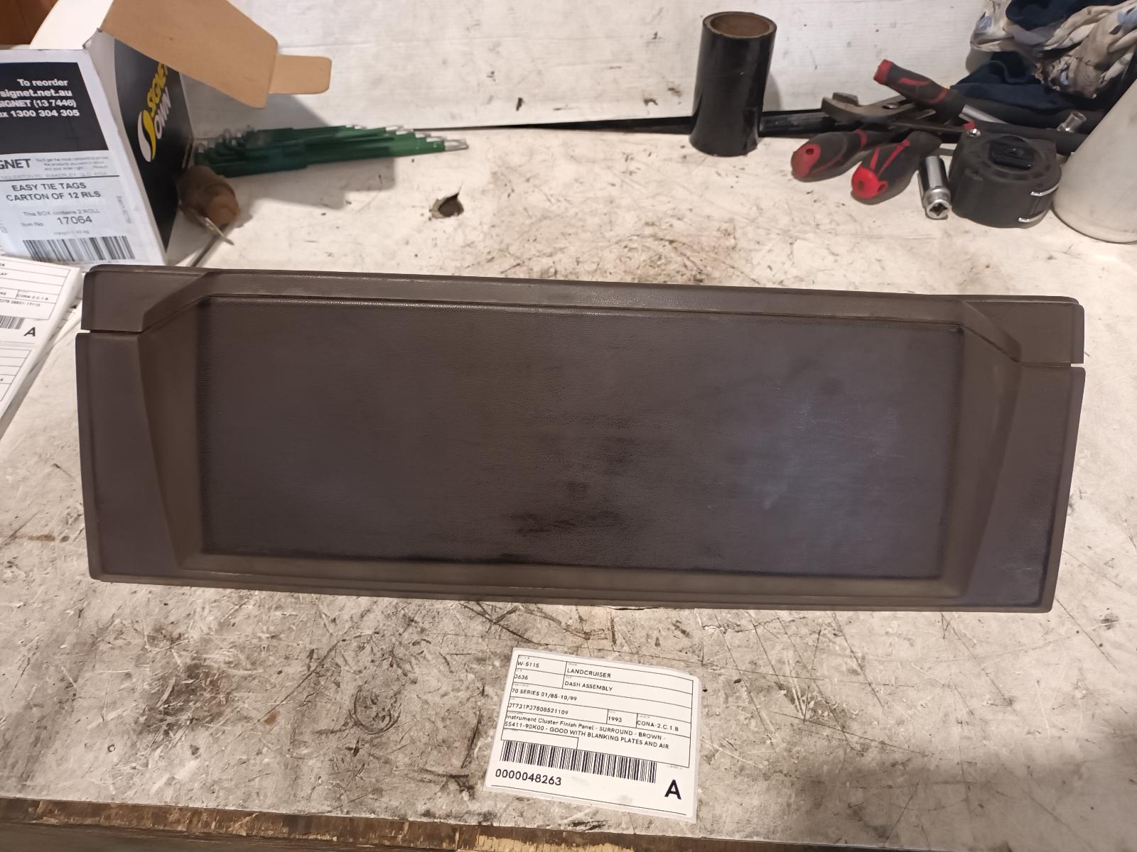 1993 Toyota Landcruiser Trim Panel View Auto part Trim Panel Toyota Landcruiser 1993