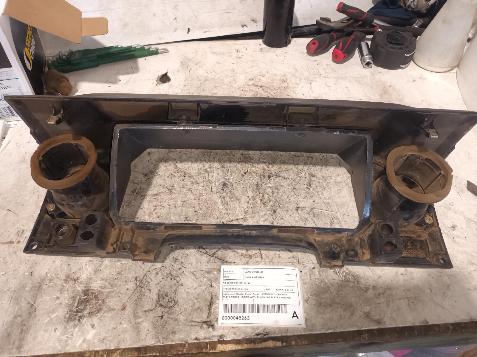 1993 Toyota Landcruiser Trim Panel View Auto part Trim Panel Toyota Landcruiser 1993