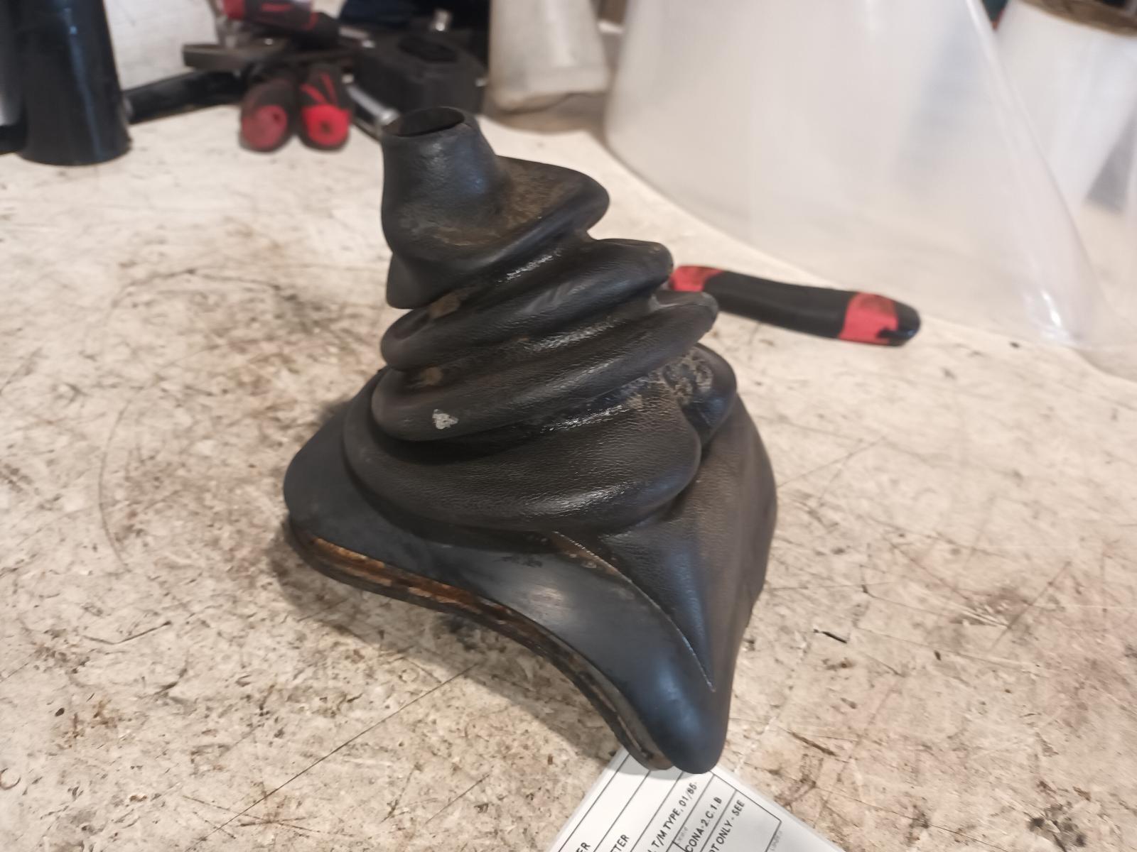 View Auto part Gear Stick/Shifter Toyota Landcruiser 1993