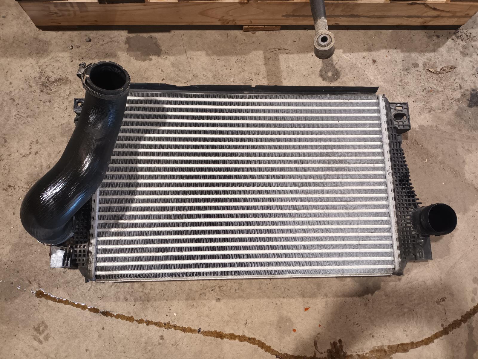 View Auto part Intercooler Volkswagen Amarok 2013