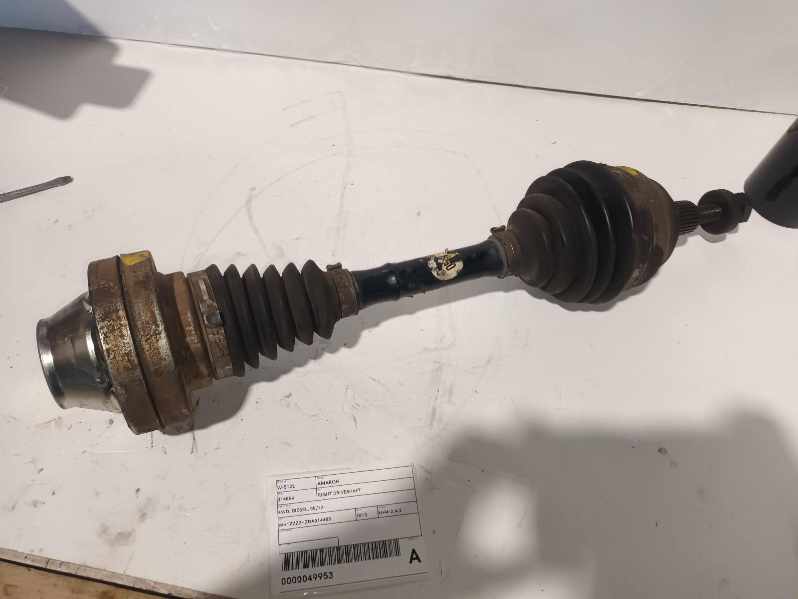 View Auto part Right Driveshaft Volkswagen Amarok 2013