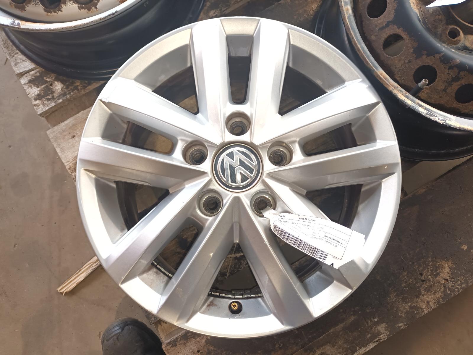 View Auto part Wheel Mag Volkswagen Amarok 2018