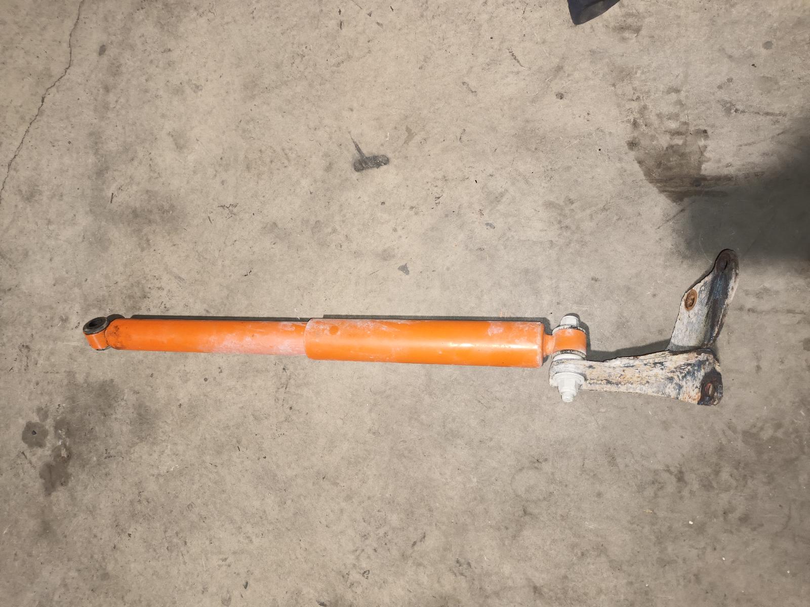 2004 Toyota Landcruiser Steering Damper View Auto part Steering Damper Toyota Landcruiser 2004