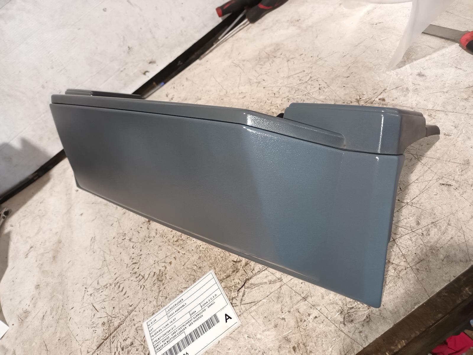 2004 Toyota Landcruiser Trim Panel View Auto part Trim Panel Toyota Landcruiser 2004