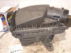 View Auto part Air Cleaner/Box Ford Everest 2019