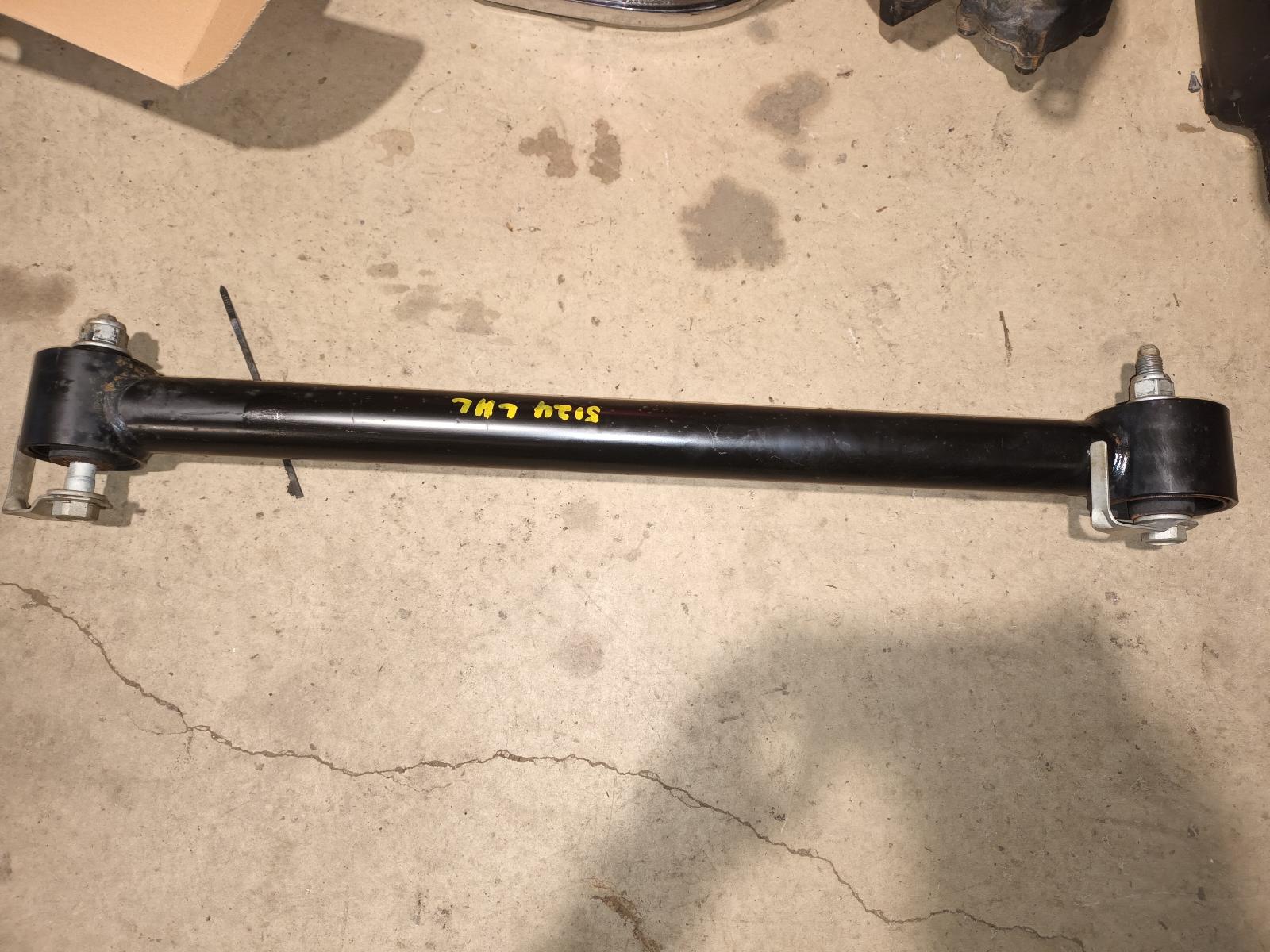 2019 Ford Everest Left Rear Trailing Arm View Auto part Left Rear Trailing Arm Ford Everest 2019