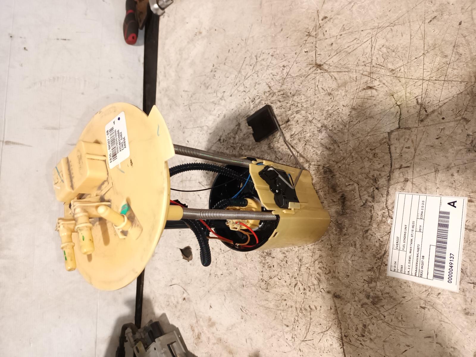 View Auto part Fuel Sending Unit Ford Everest 2019