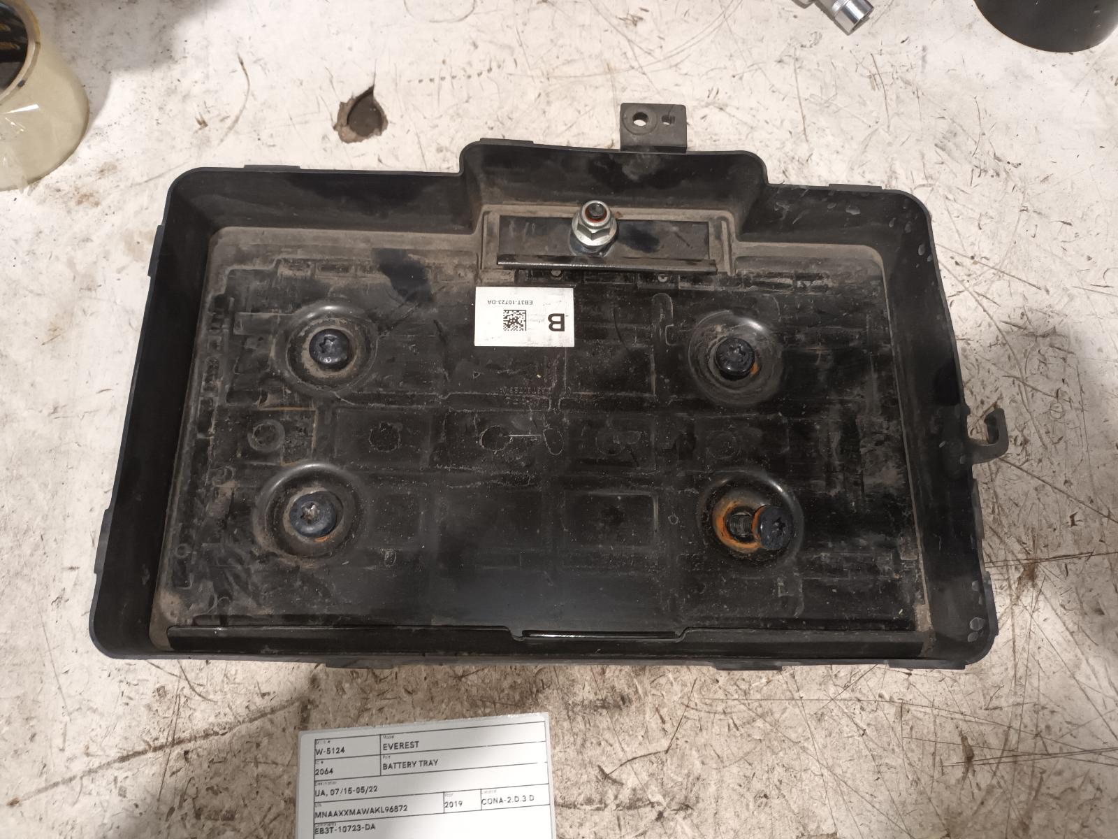 View Auto part Battery Tray Ford Everest 2019