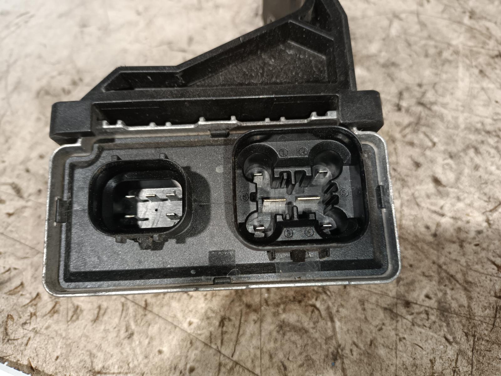 View Auto part Fuel Pump Relay Ford Everest 2019