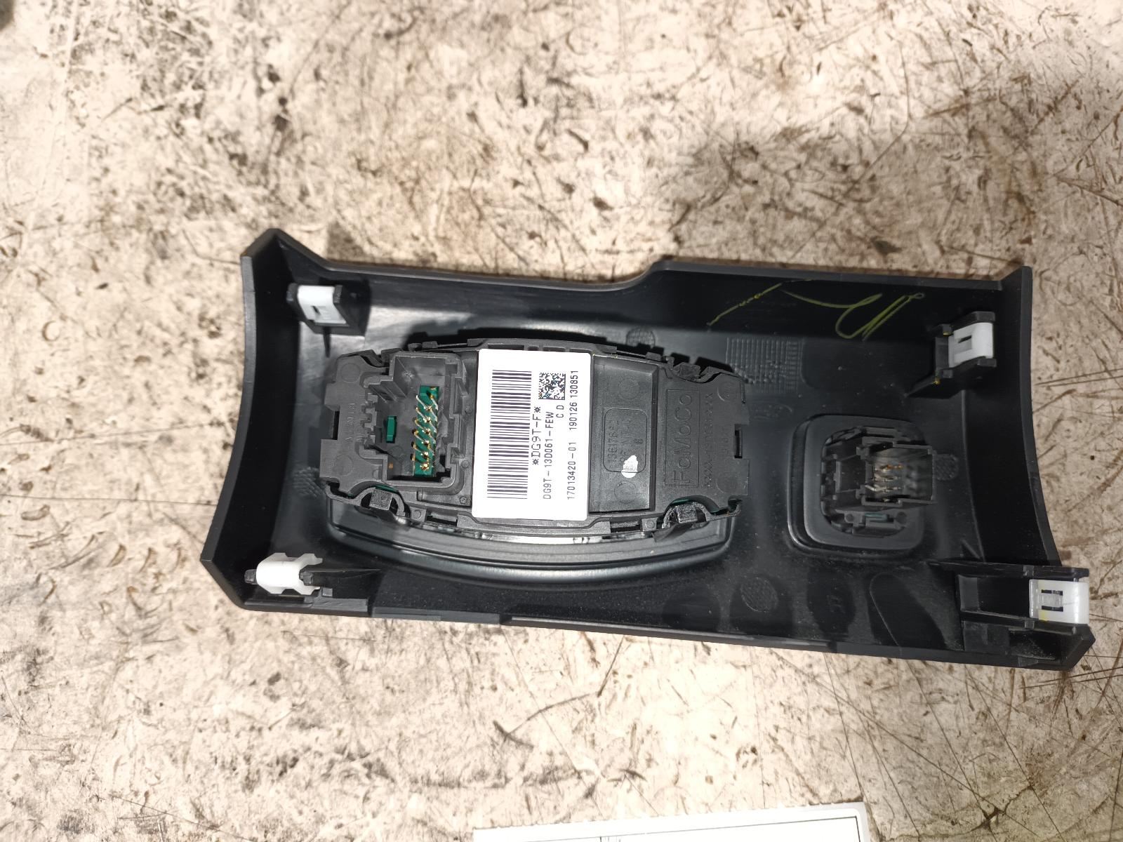 2019 Ford Everest Combination Switch View Auto part Combination Switch Ford Everest 2019