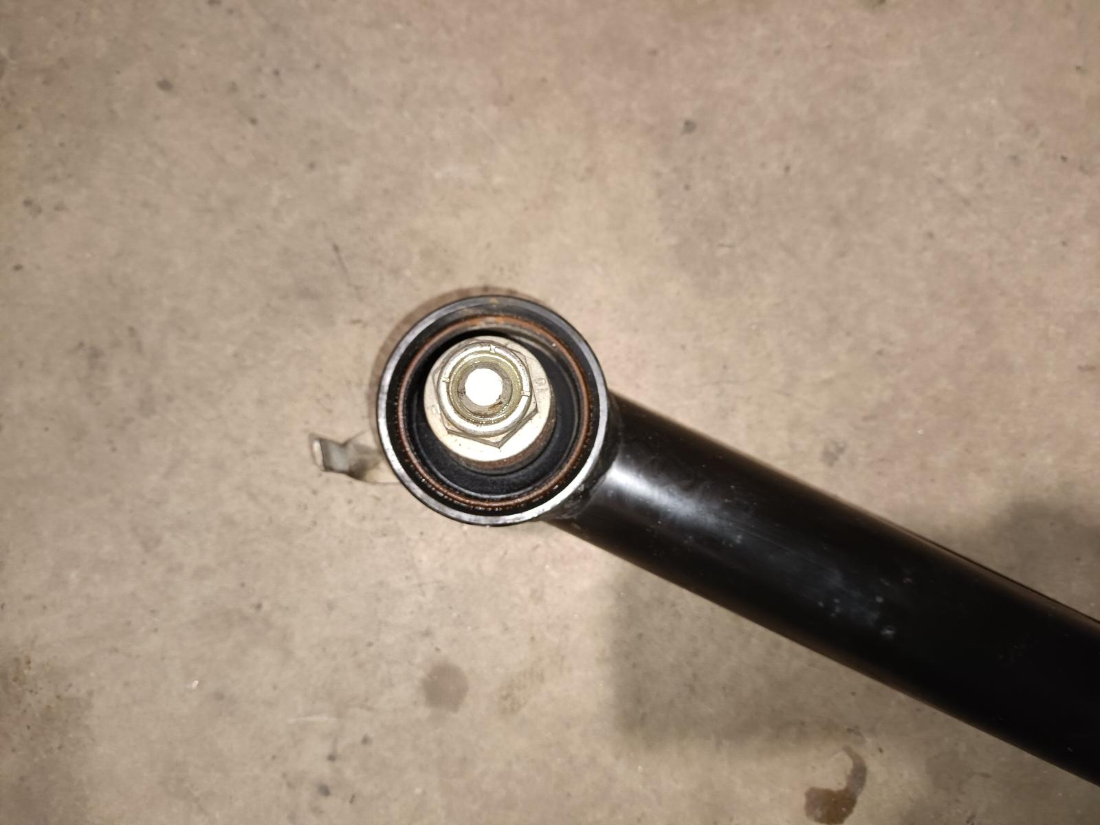 View Auto part Right Rear Trailing Arm Ford Everest 2019