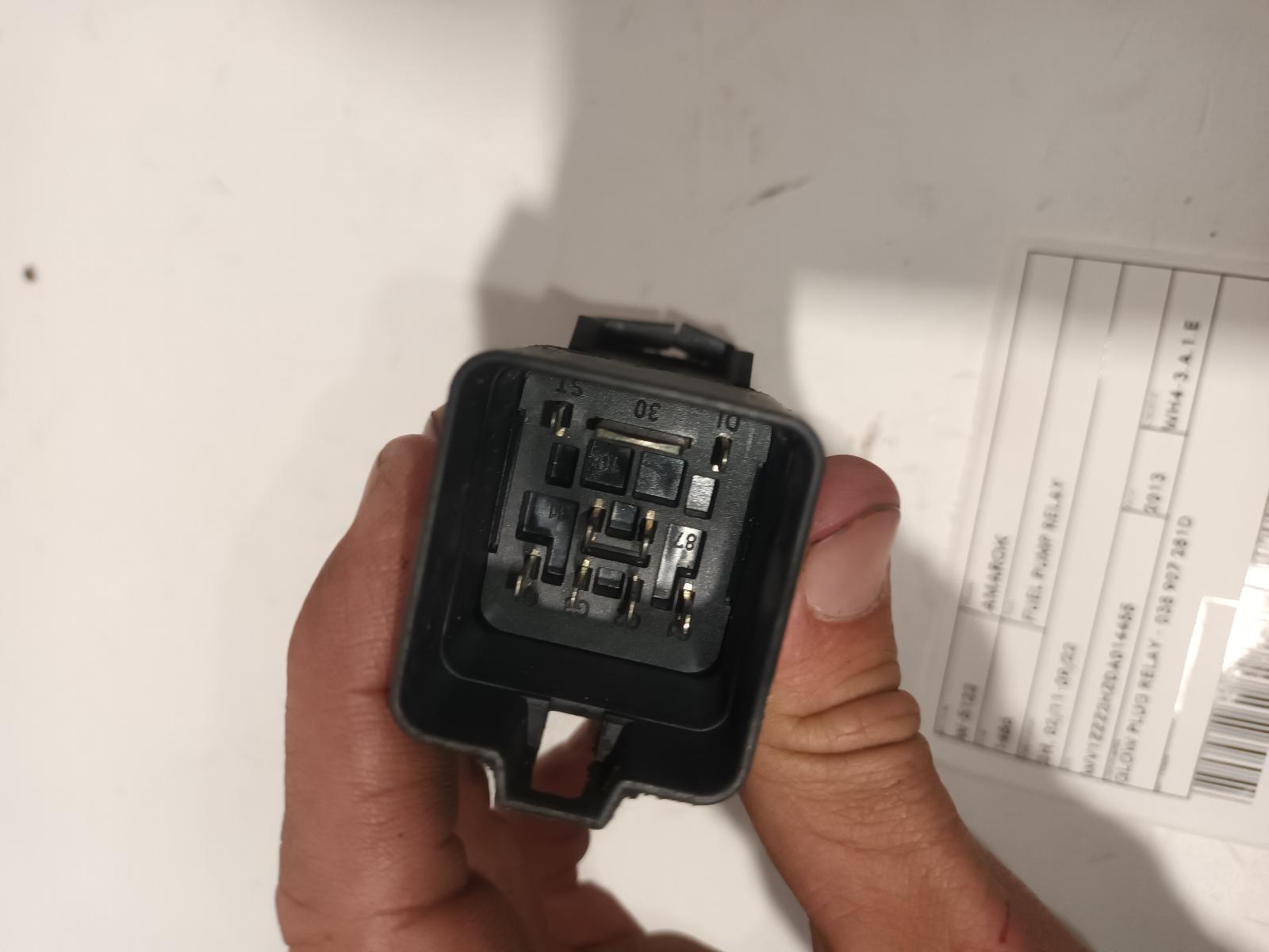 Fuel Pump Relay Amarok Volkswagen 2013