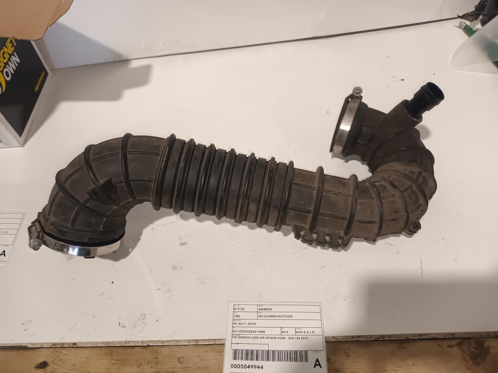 View Auto part Air Cleaner Duct/Hos Volkswagen Amarok 2013