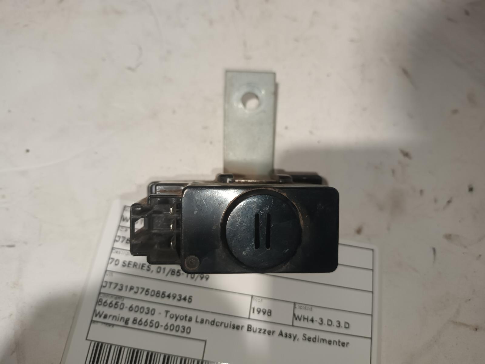 1998 Toyota Landcruiser Misc Switch/Relay View Auto part Misc Switch/Relay Toyota Landcruiser 1998